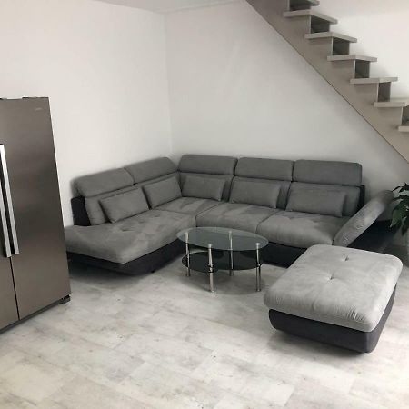 Luxusni Apartman Primo V Centru U Hotelu Thermal 카를로비바리 외부 사진